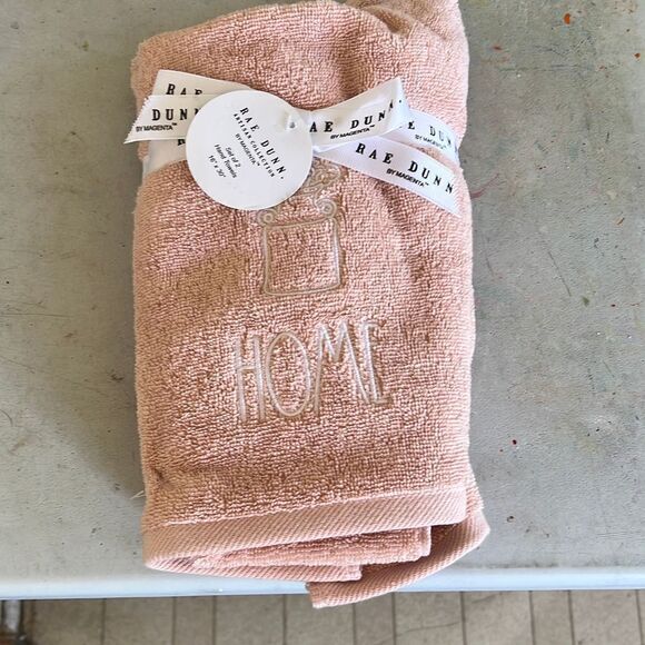 Rae Dunn Hand Towels Set of 2 - Picture 1 of 8